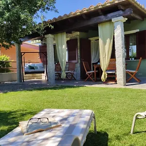 Cruccuris Villa