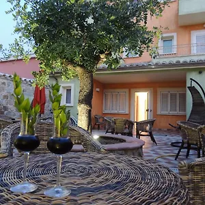 Arcupintau Hotel